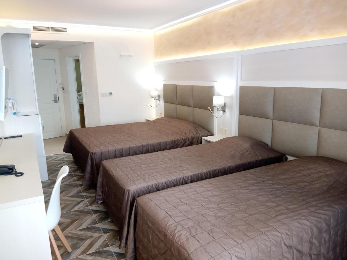 Ferienwohnung Sea View Triple S B Pomorie Exterior foto