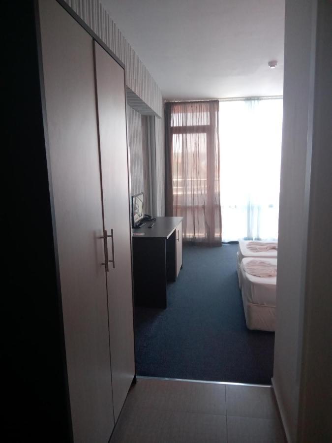 Ferienwohnung Sea View Triple S B Pomorie Exterior foto